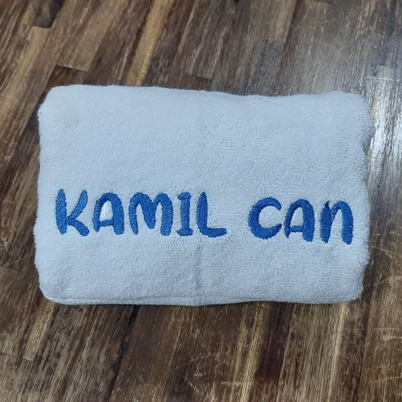Handdoek wit met naam 500 gr/m2