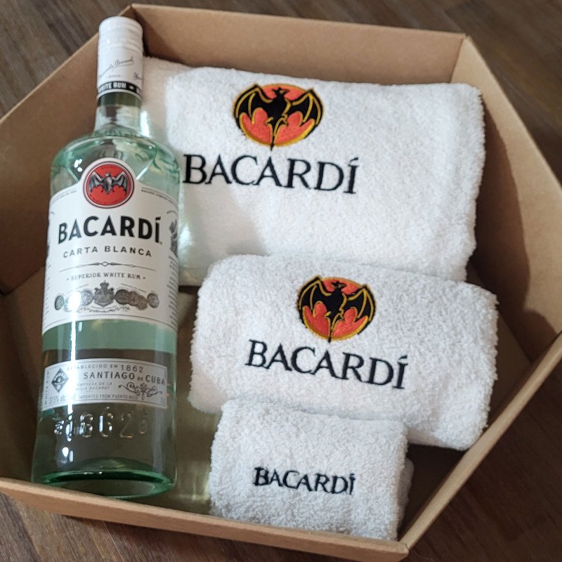 Giftset: Bacardi 4-delig XL